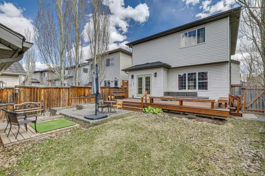 27 Elgin Terrace SE Calgary AB T2Z 0B7