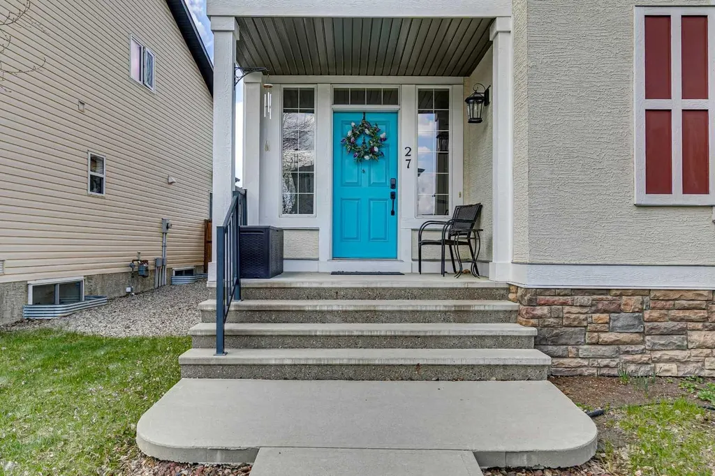 27 Elgin Terrace SE Calgary AB T2Z 0B7