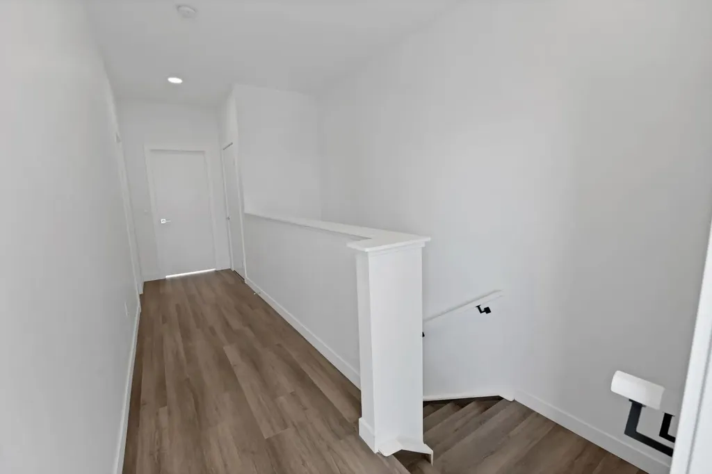 105 Panatella Square NW Calgary AB T3K 2R9