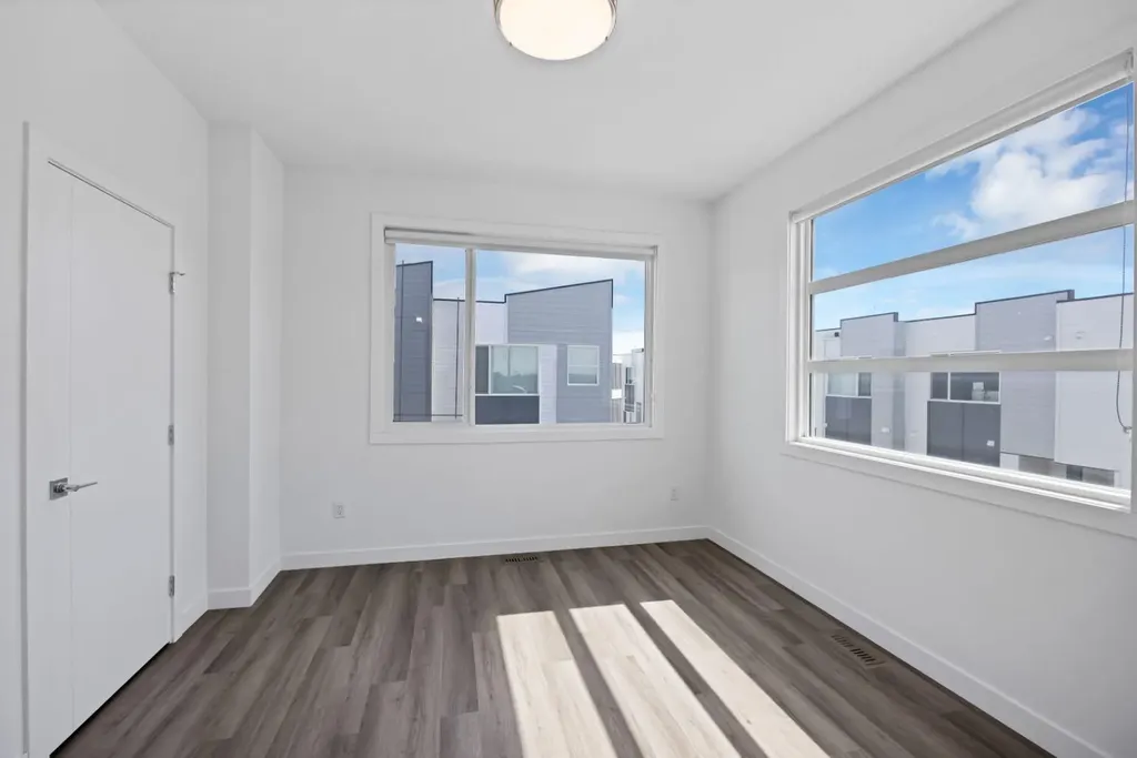 105 Panatella Square NW Calgary AB T3K 2R9