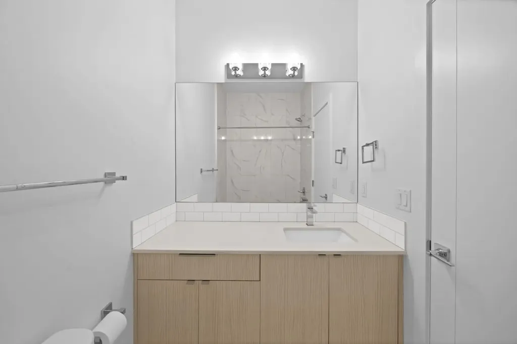 105 Panatella Square NW Calgary AB T3K 2R9