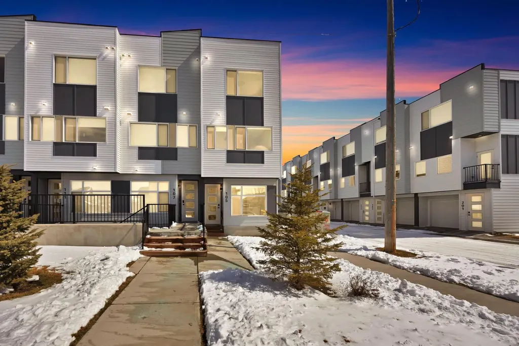 105 Panatella Square NW Calgary AB T3K 2R9
