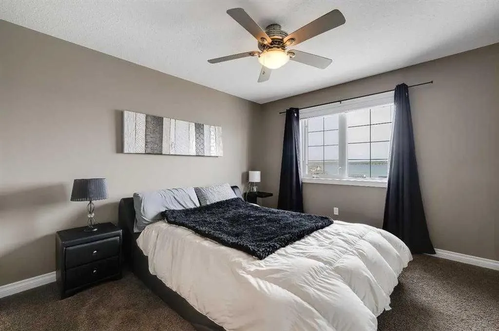 5210 Lakeshore Drive Sylvan Lake AB T4S 0M6