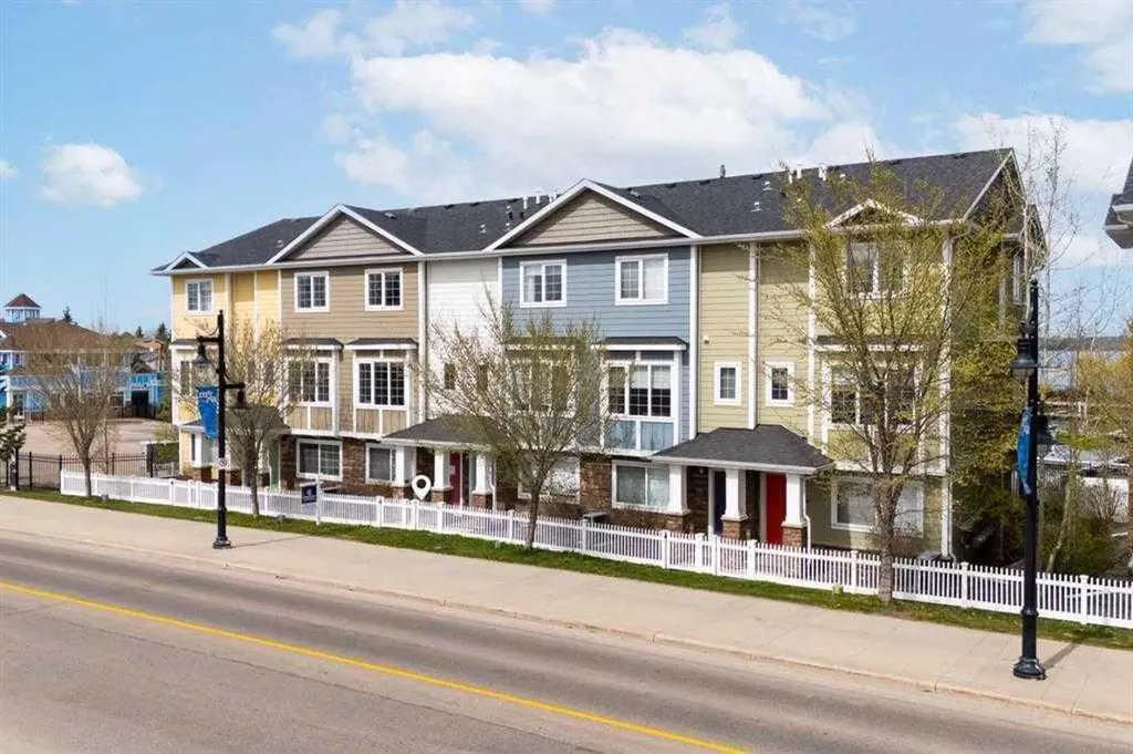 5210 Lakeshore Drive Sylvan Lake AB T4S 0M6
