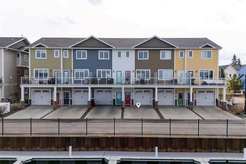 5210 Lakeshore Drive Sylvan Lake AB T4S 0M6