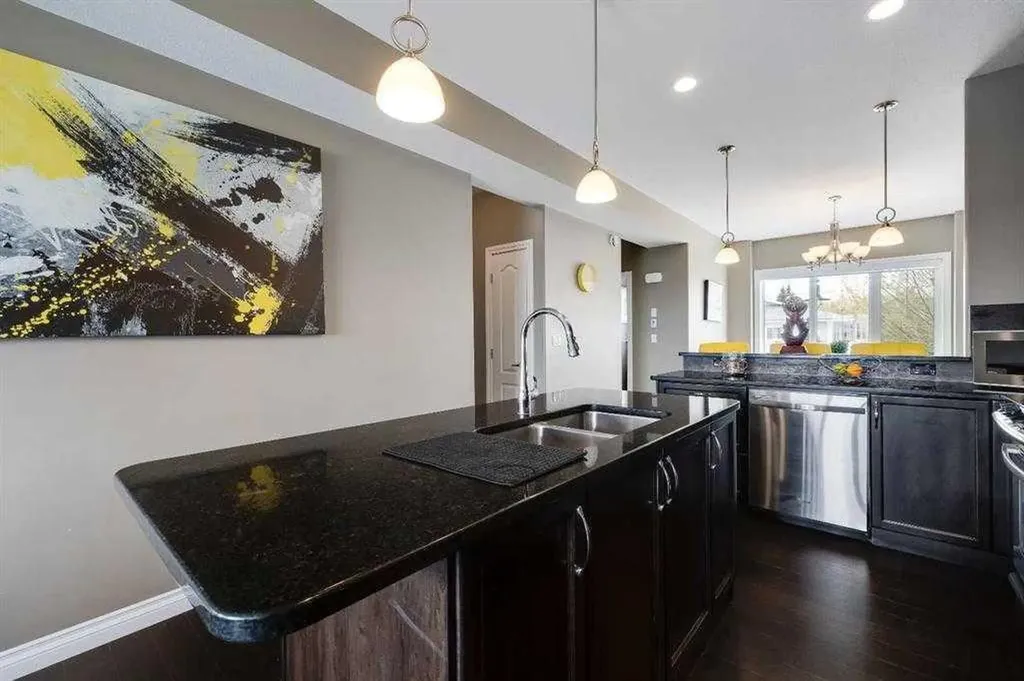 5210 Lakeshore Drive Sylvan Lake AB T4S 0M6