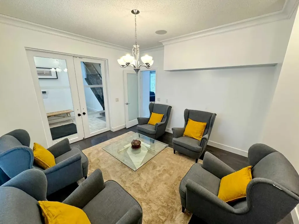 109 Kinniburgh Boulevard E Chestermere AB T1X 0L9