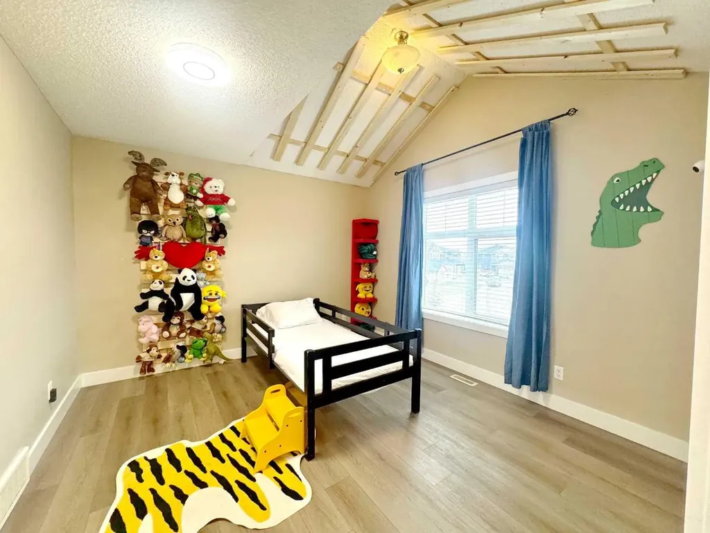 109 Kinniburgh Boulevard E Chestermere AB T1X 0L9
