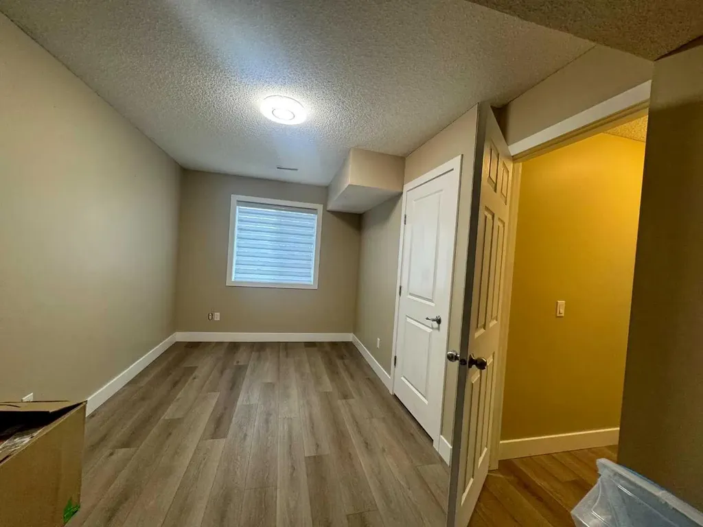 109 Kinniburgh Boulevard E Chestermere AB T1X 0L9