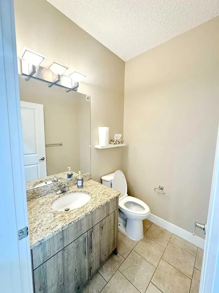 109 Kinniburgh Boulevard E Chestermere AB T1X 0L9