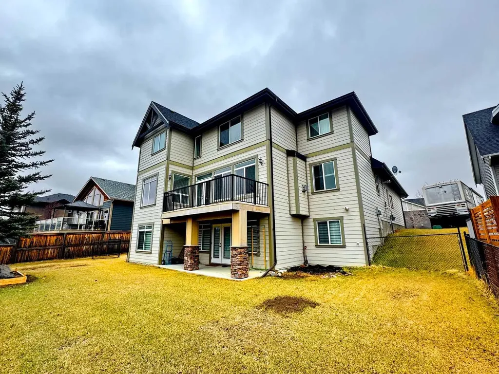 109 Kinniburgh Boulevard E Chestermere AB T1X 0L9