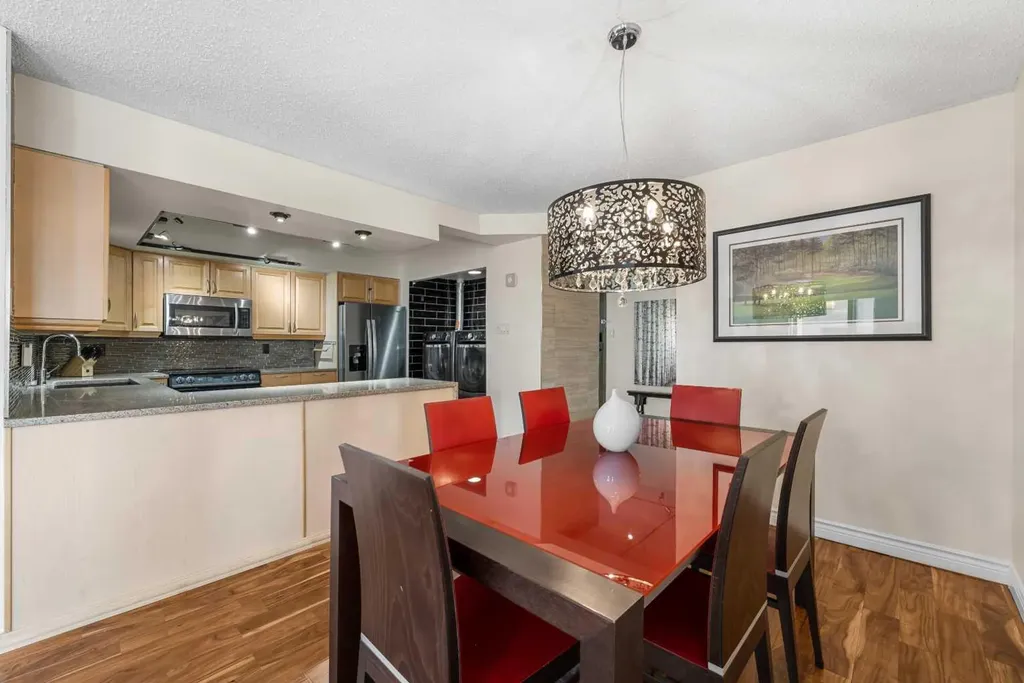 1100 8 Avenue SW Calgary AB T2P 3T9