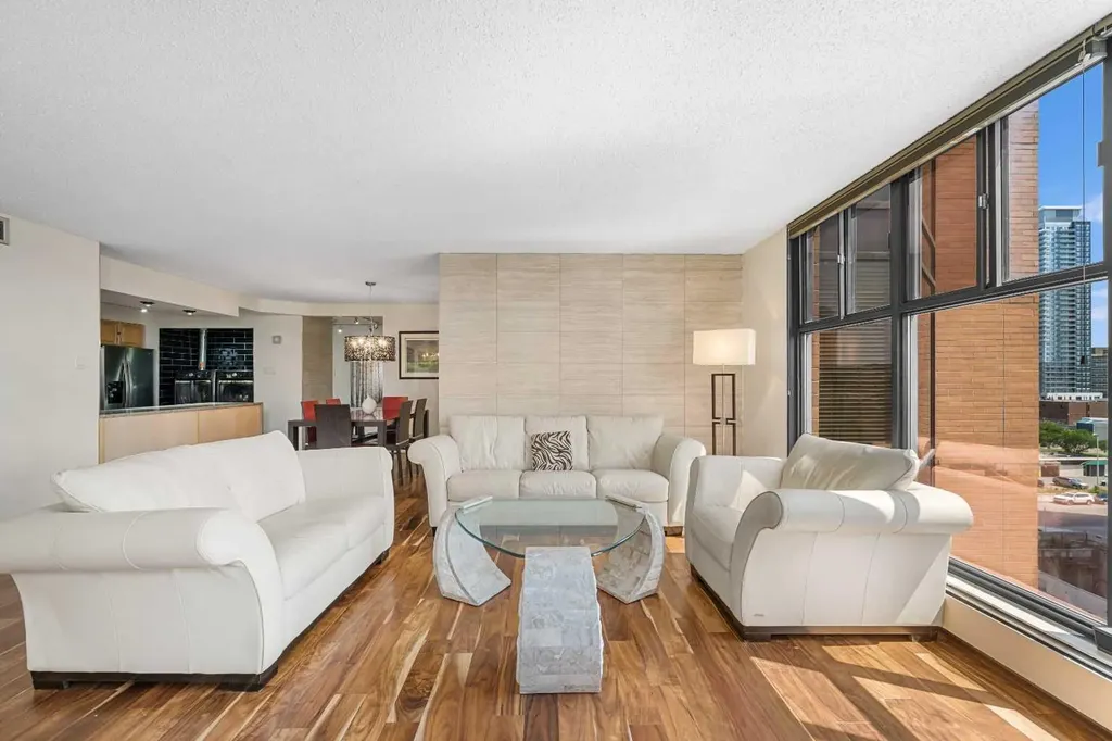 1100 8 Avenue SW Calgary AB T2P 3T9
