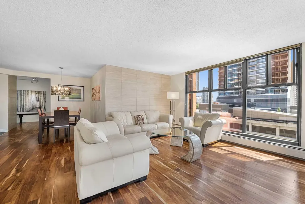 1100 8 Avenue SW Calgary AB T2P 3T9