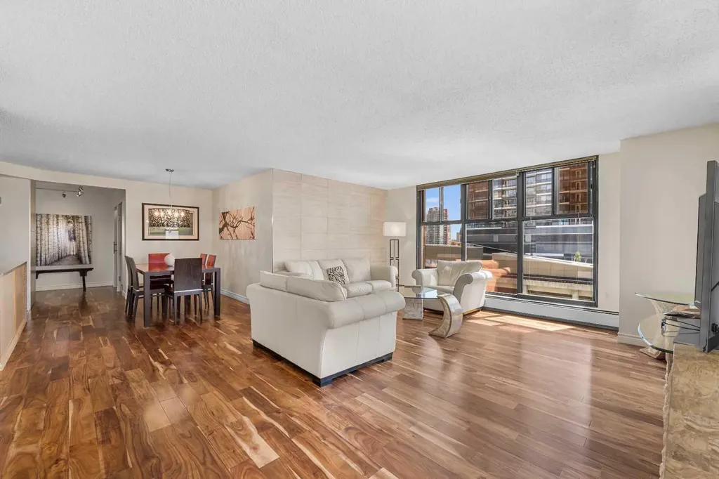 1100 8 Avenue SW Calgary AB T2P 3T9