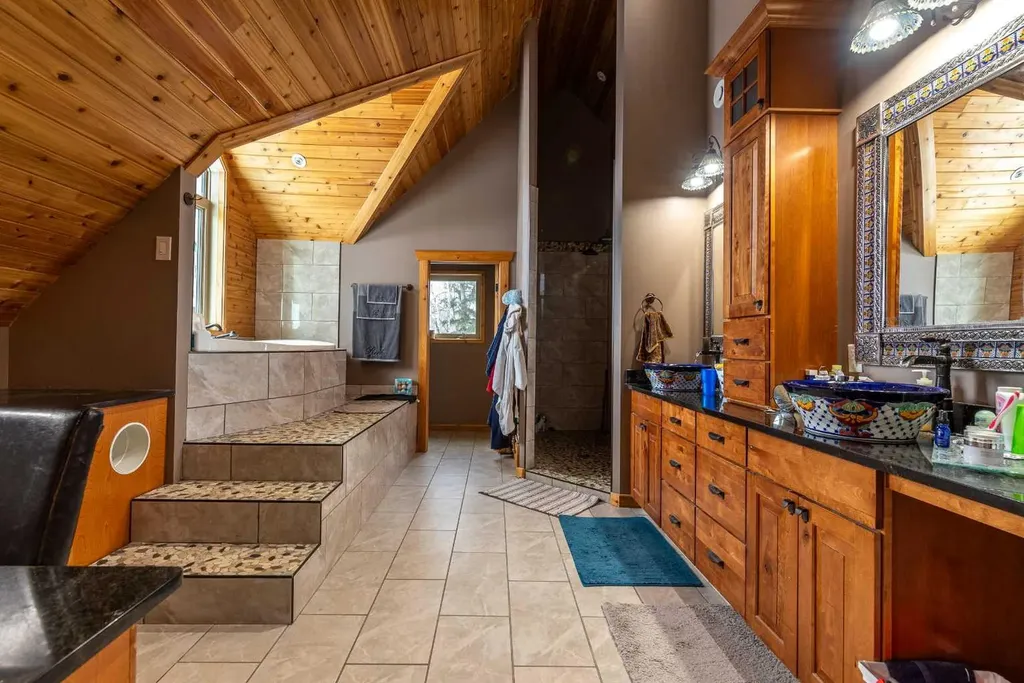 62407 Range Road 431 Ardmore AB T9M 1P3