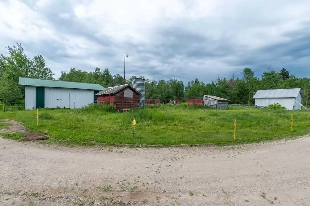 62407 Range Road 431 Ardmore AB T9M 1P3
