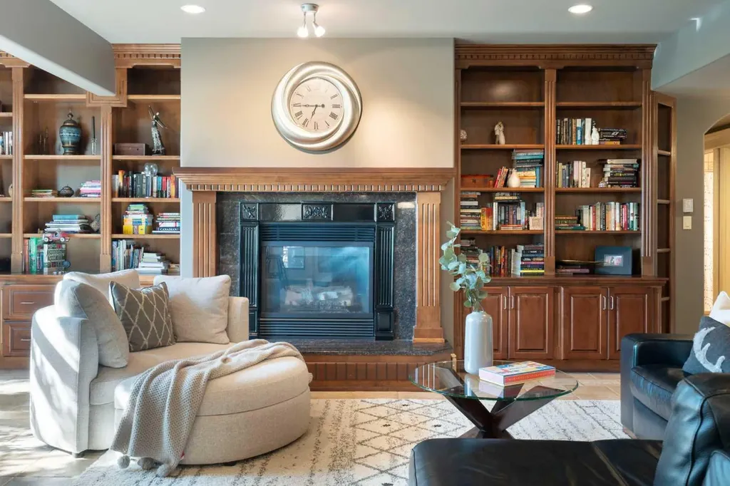 32045 Willow Way Rural Rocky View County AB T4C 2Y4