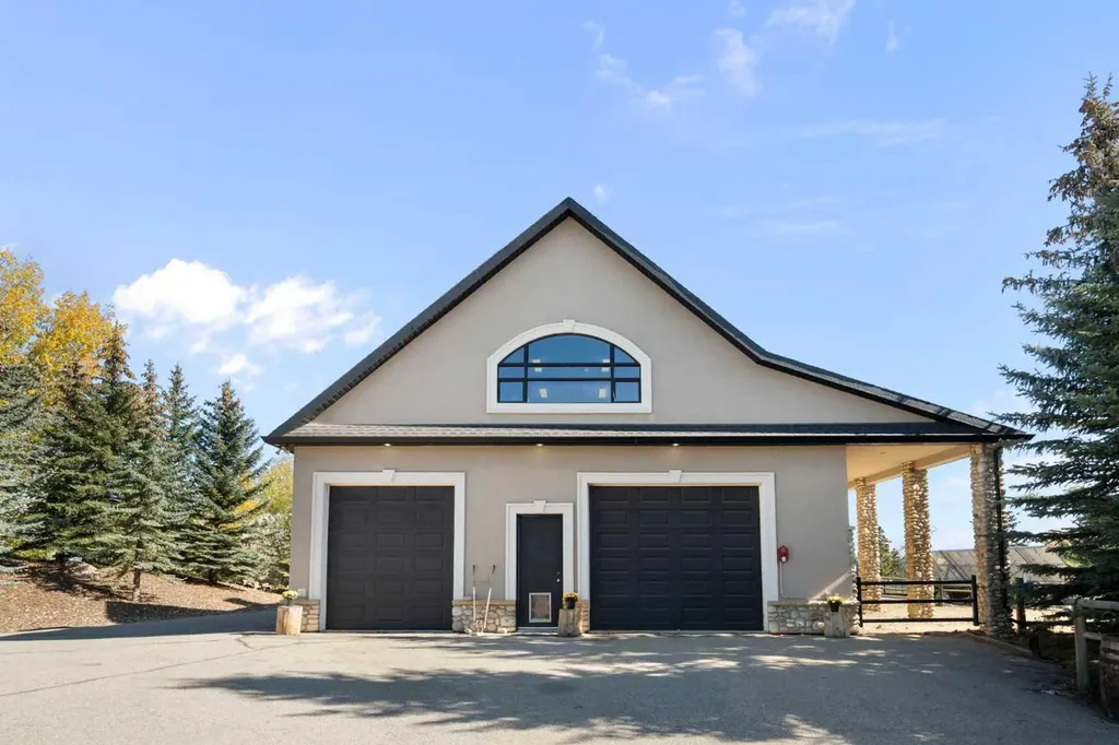 32045 Willow Way Rural Rocky View County AB T4C 2Y4