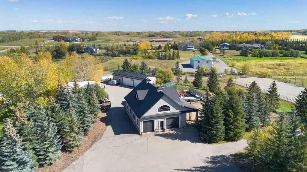 32045 Willow Way Rural Rocky View County AB T4C 2Y4
