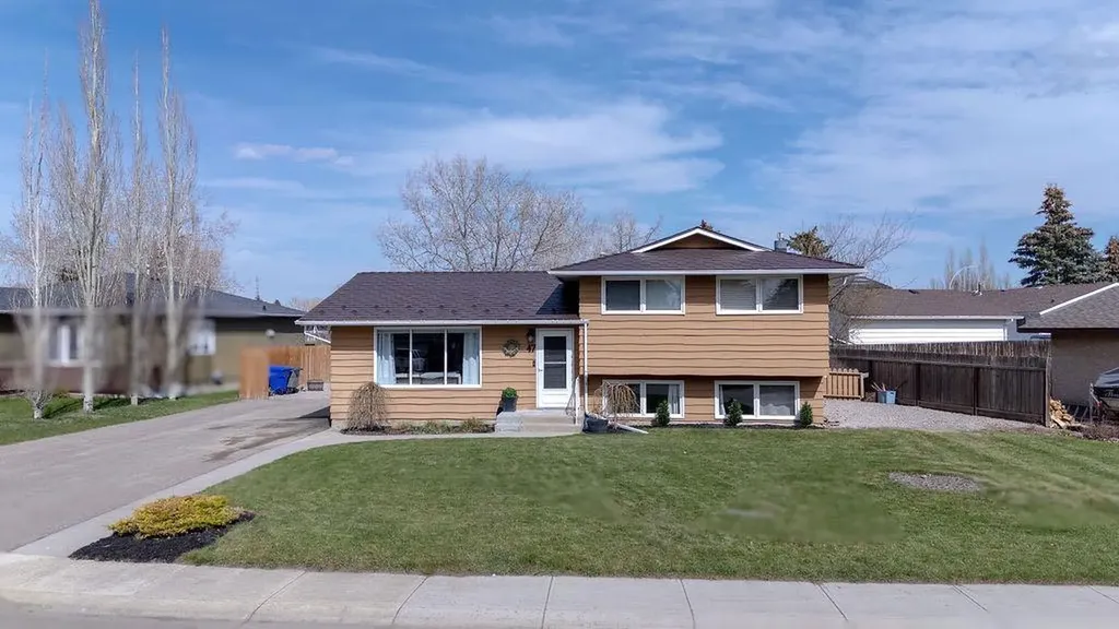 47 Willow Road Claresholm AB T0L 0T0