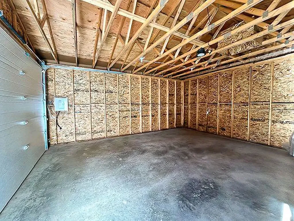 47 Willow Road Claresholm AB T0L 0T0