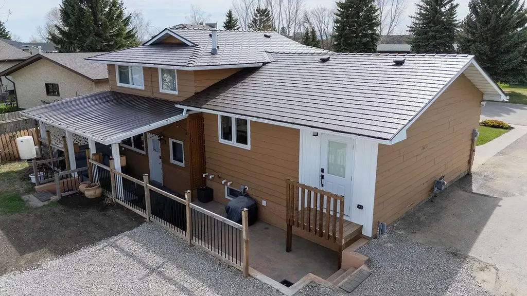 47 Willow Road Claresholm AB T0L 0T0