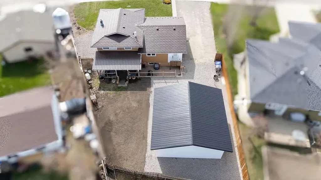 47 Willow Road Claresholm AB T0L 0T0