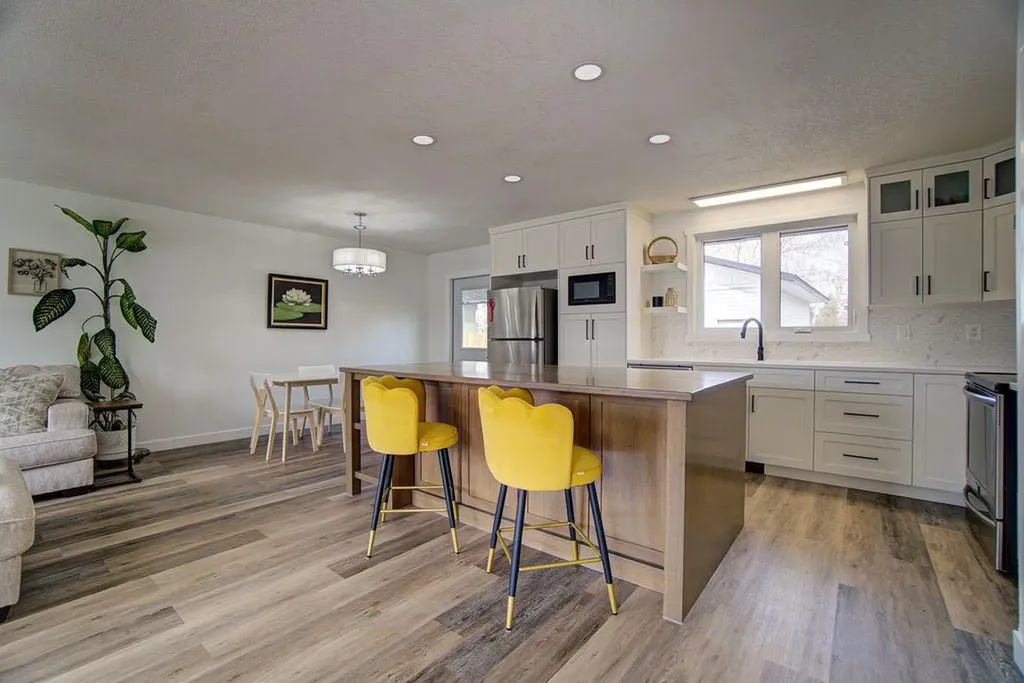 47 Willow Road Claresholm AB T0L 0T0