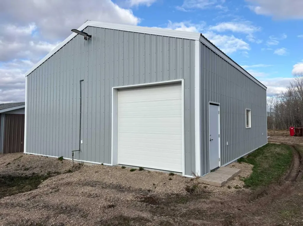 56120 Range Road 93 Rural Lac Ste. Anne County AB T7S 1N3