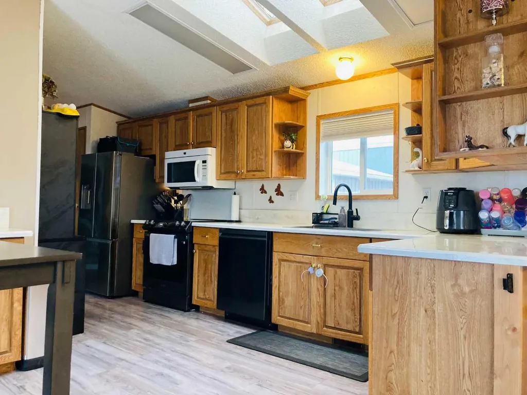 56120 Range Road 93 Rural Lac Ste. Anne County AB T7S 1N3