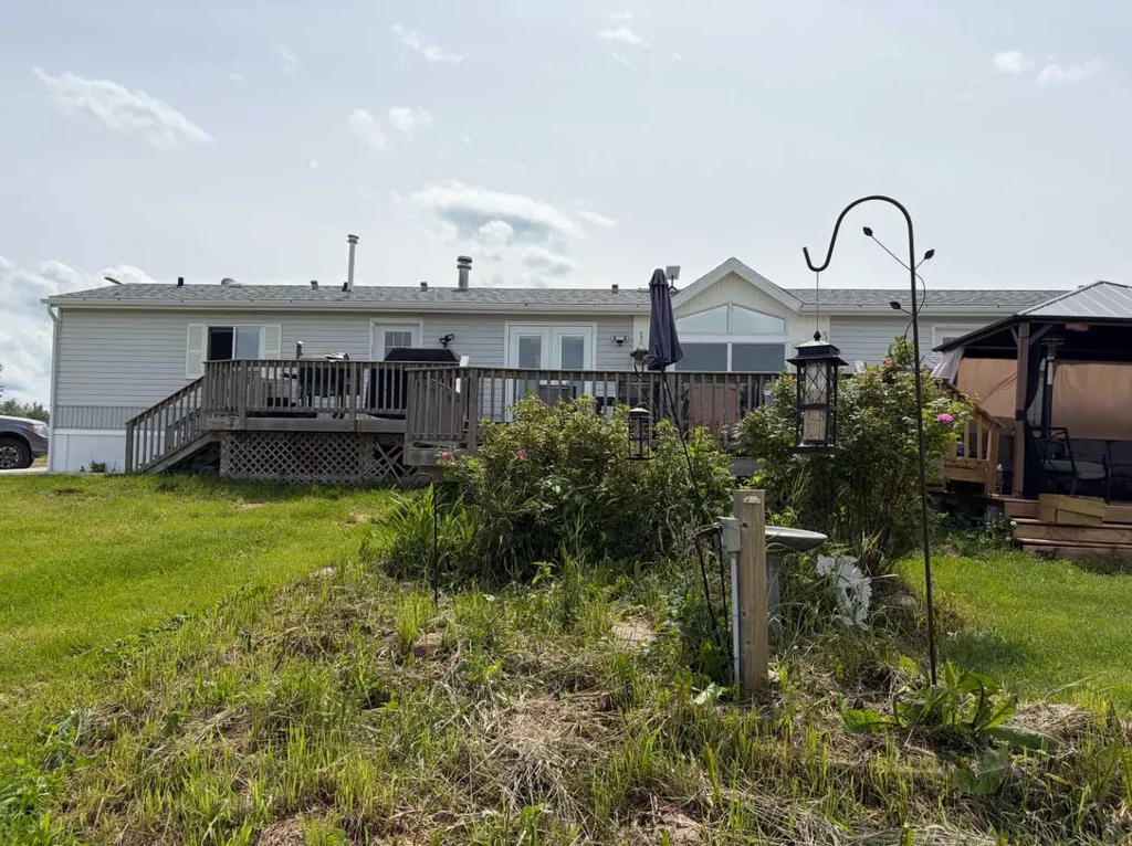 56120 Range Road 93 Rural Lac Ste. Anne County AB T7S 1N3