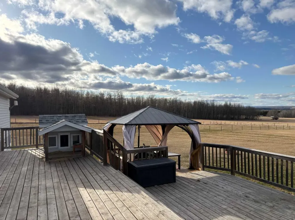 56120 Range Road 93 Rural Lac Ste. Anne County AB T7S 1N3