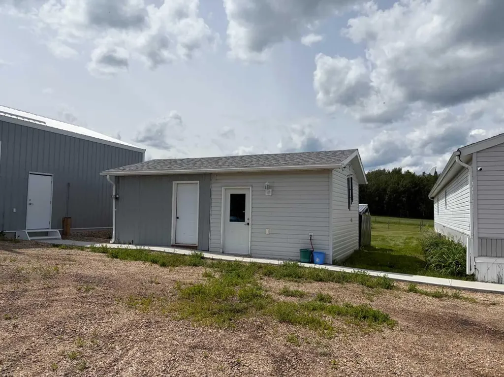 56120 Range Road 93 Rural Lac Ste. Anne County AB T7S 1N3