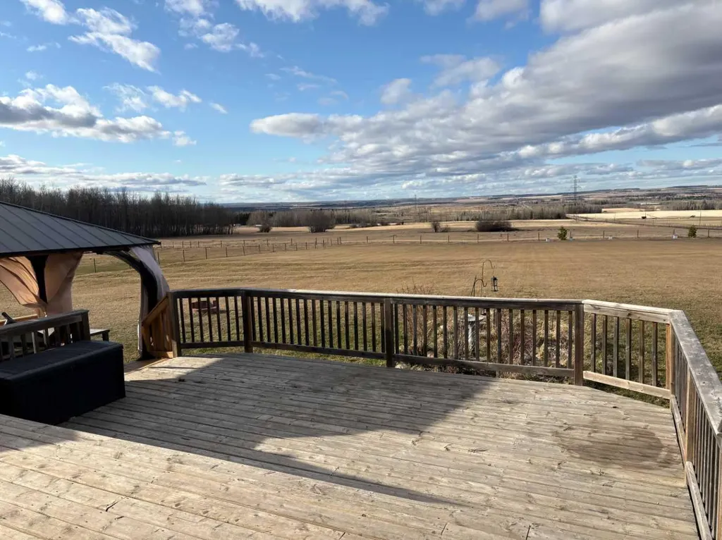56120 Range Road 93 Rural Lac Ste. Anne County AB T7S 1N3