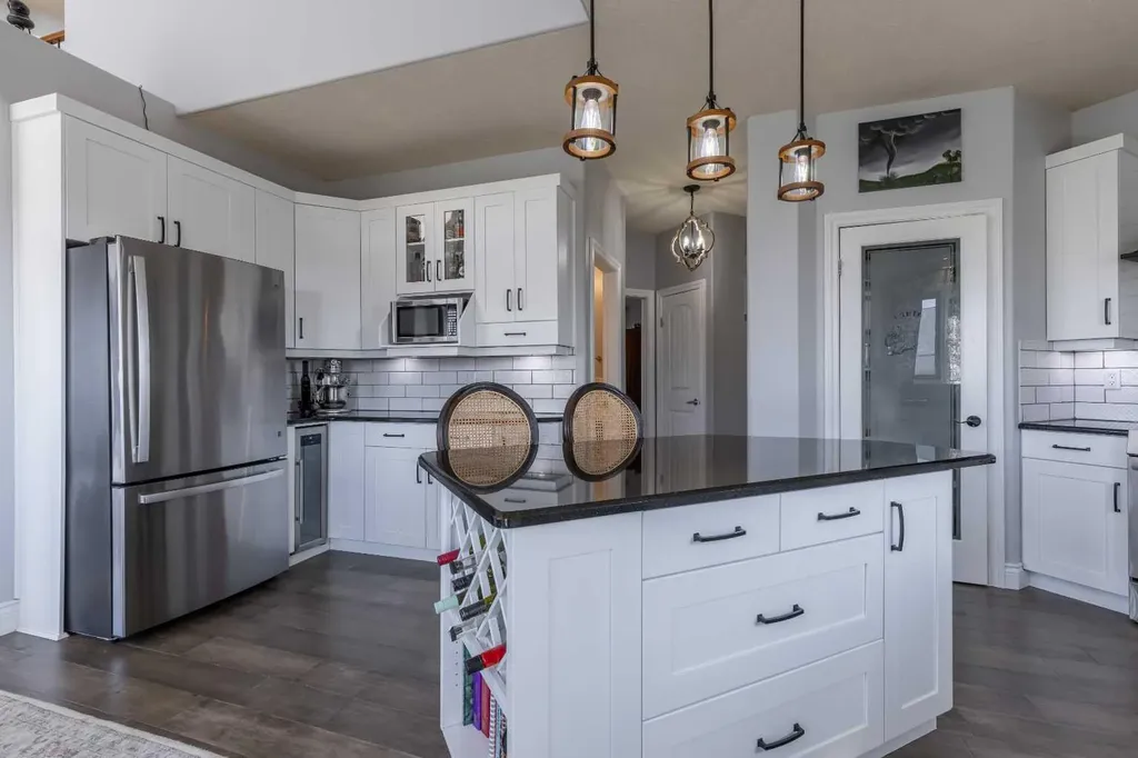 406 Meadow Lark Drive Rural Lethbridge County AB T1J 4R9