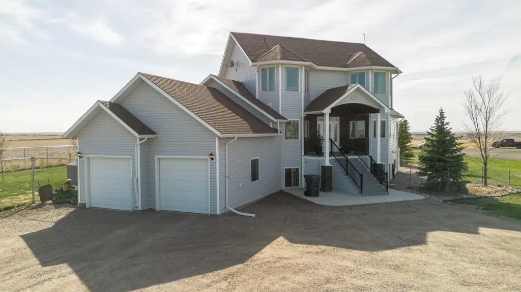 406 Meadow Lark Drive Rural Lethbridge County AB T1J 4R9