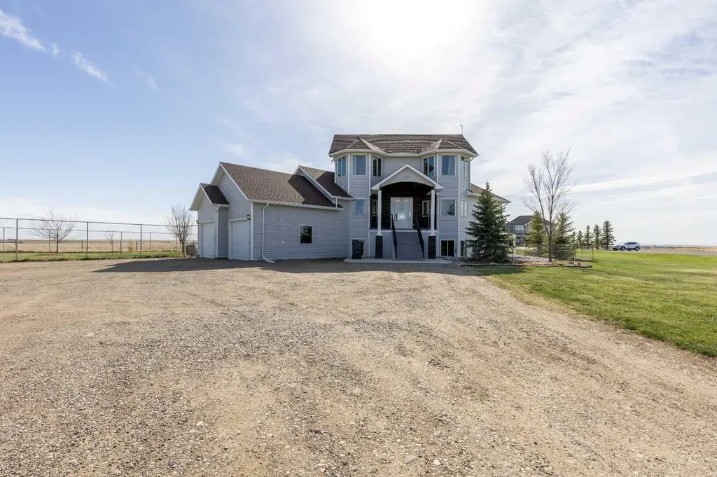 406 Meadow Lark Drive Rural Lethbridge County AB T1J 4R9