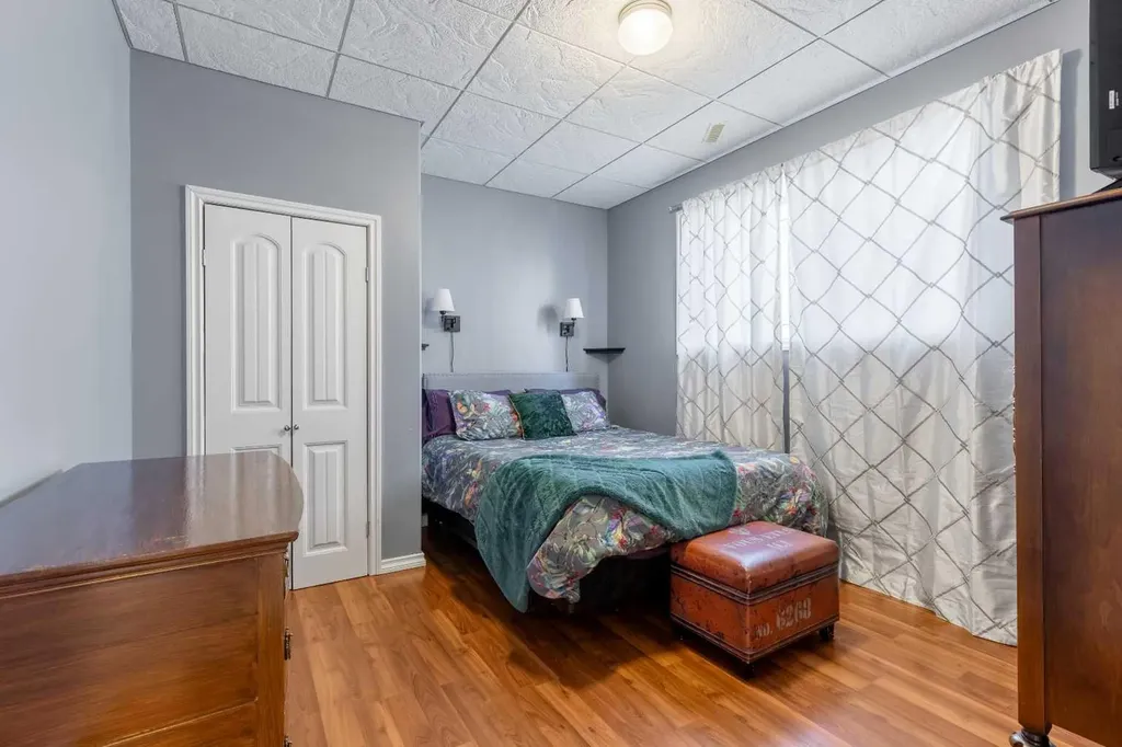 406 Meadow Lark Drive Rural Lethbridge County AB T1J 4R9