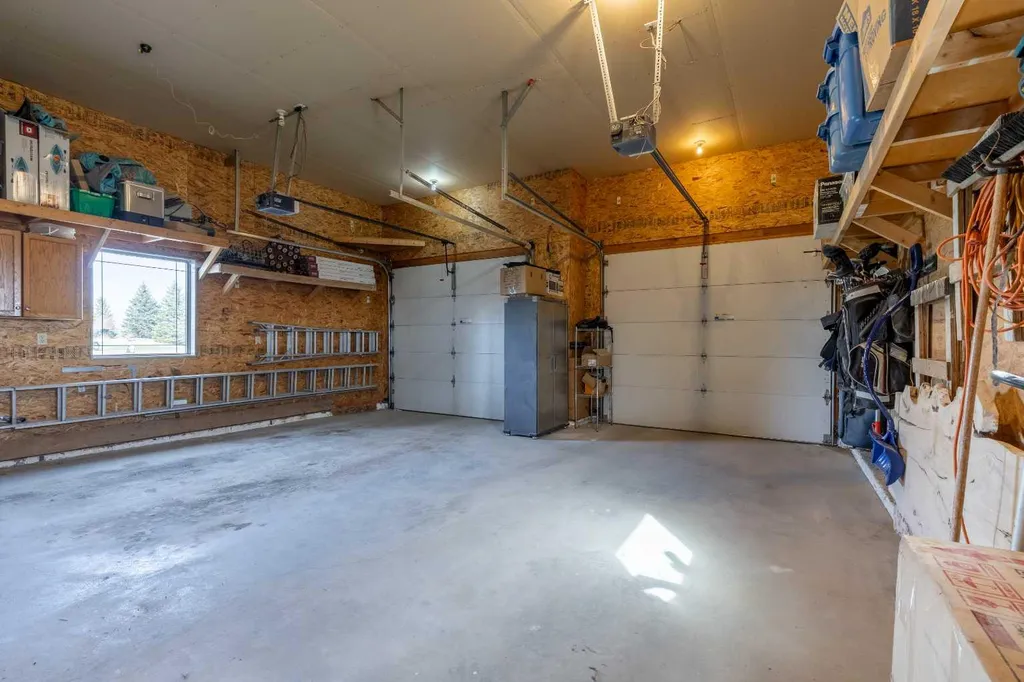 406 Meadow Lark Drive Rural Lethbridge County AB T1J 4R9
