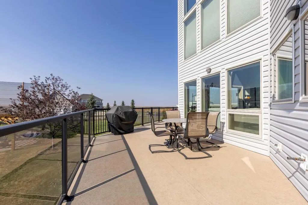406 Meadow Lark Drive Rural Lethbridge County AB T1J 4R9