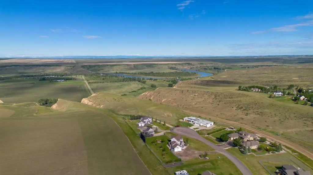 406 Meadow Lark Drive Rural Lethbridge County AB T1J 4R9