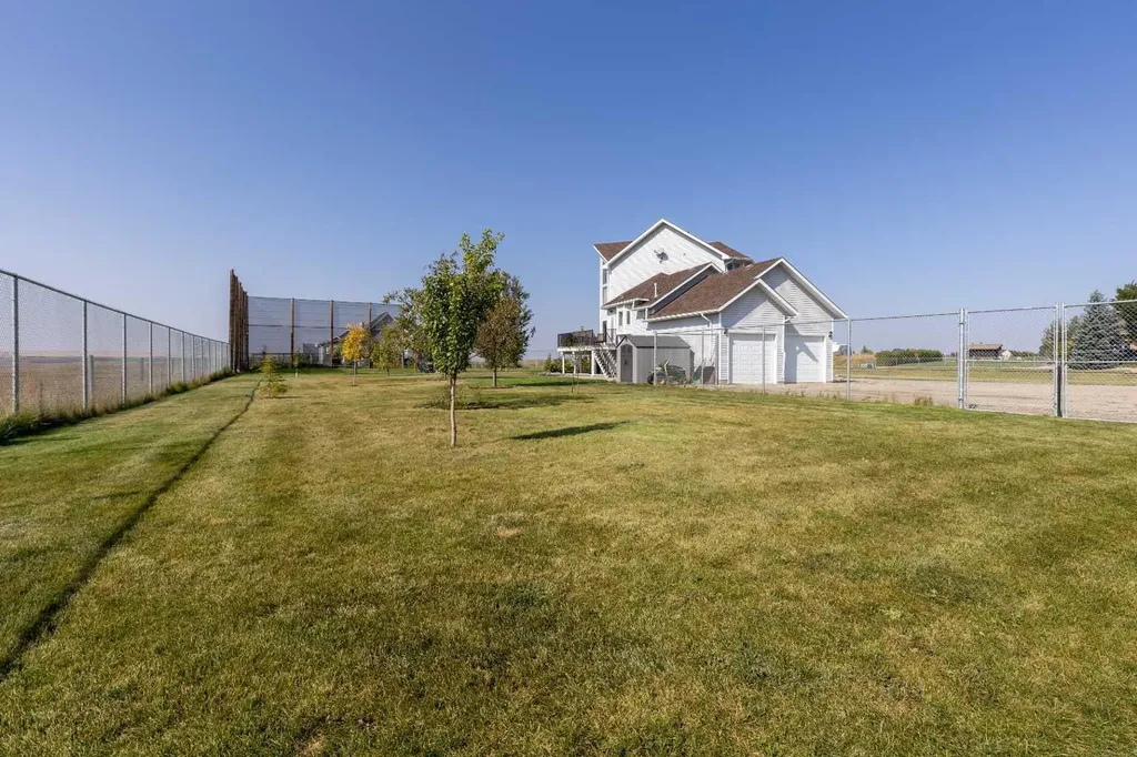 406 Meadow Lark Drive Rural Lethbridge County AB T1J 4R9