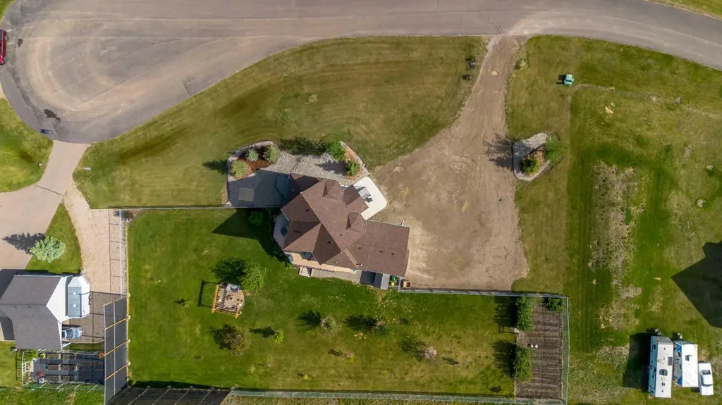 406 Meadow Lark Drive Rural Lethbridge County AB T1J 4R9