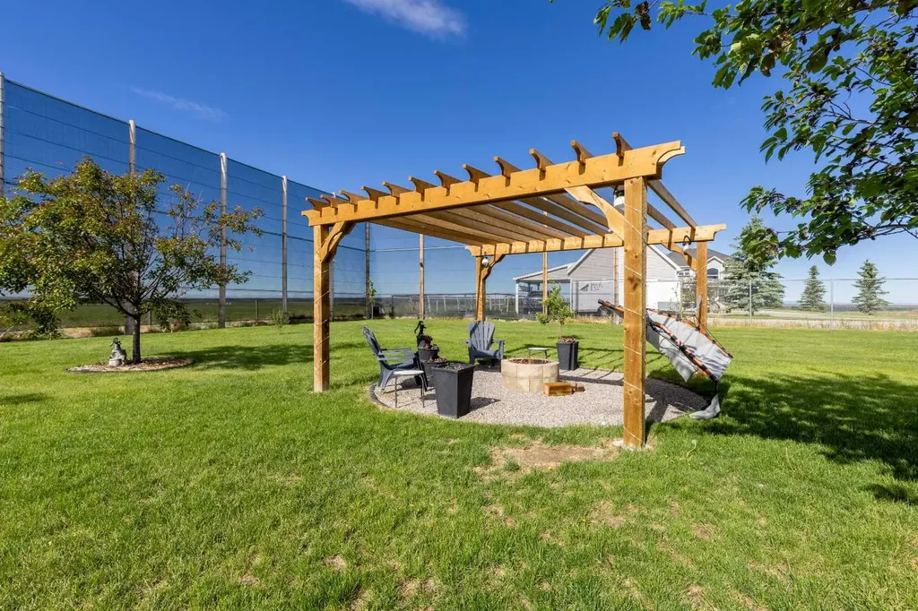 406 Meadow Lark Drive Rural Lethbridge County AB T1J 4R9
