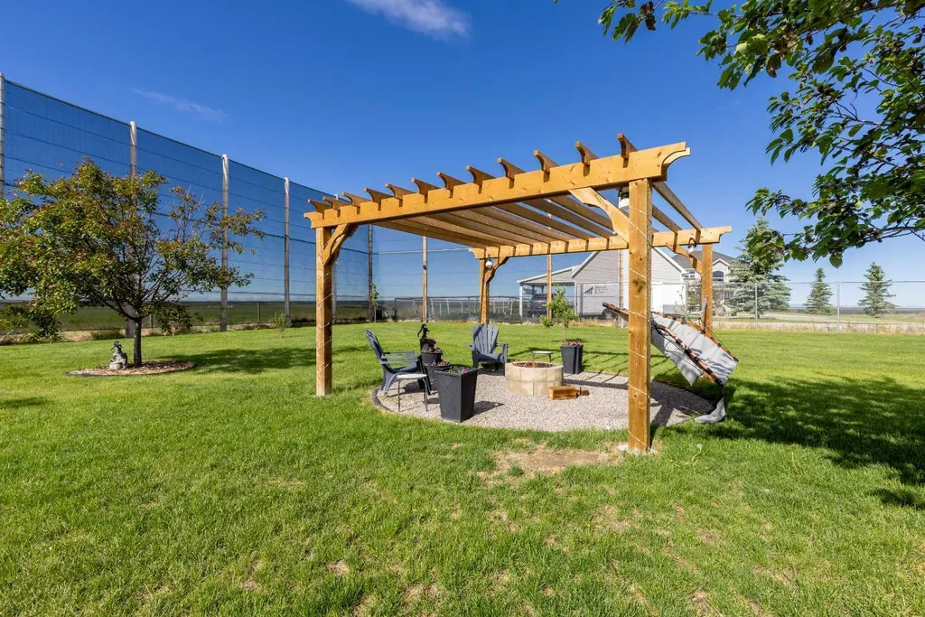 406 Meadow Lark Drive Rural Lethbridge County AB T1J 4R9