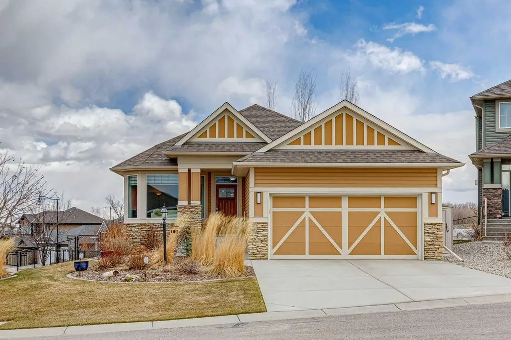 101 Sheep River Crest Okotoks AB T1S 2B6