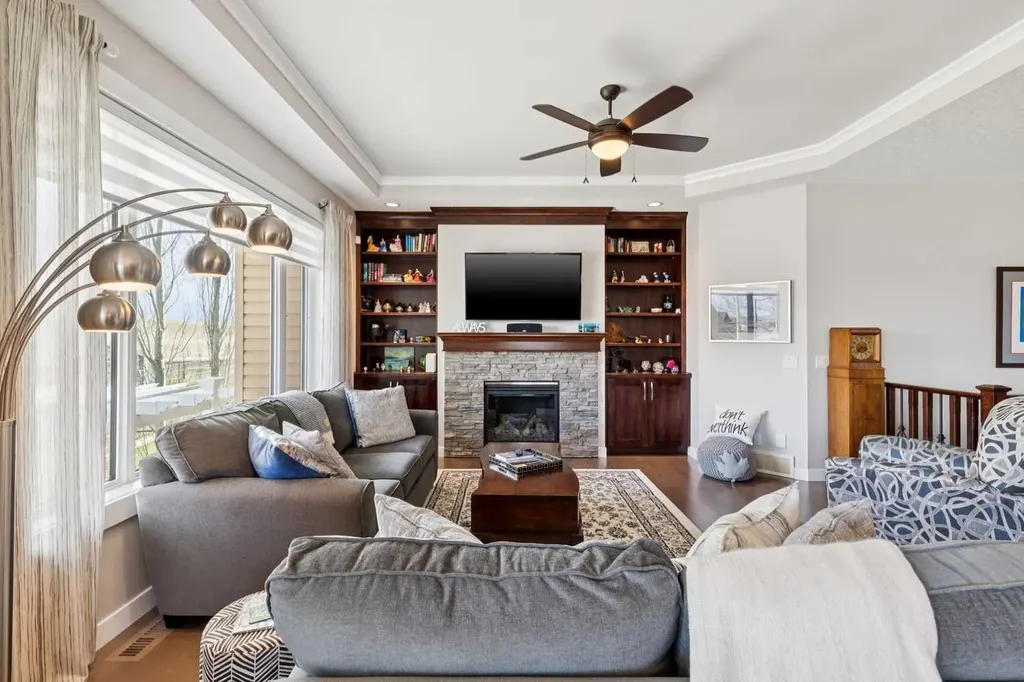 101 Sheep River Crest Okotoks AB T1S 2B6