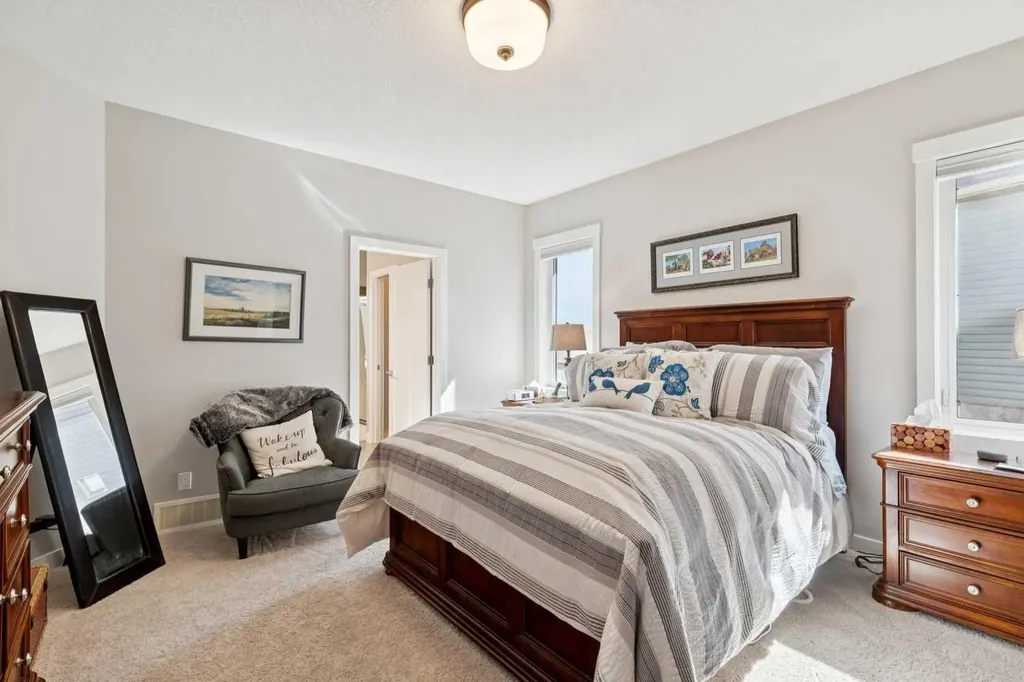 101 Sheep River Crest Okotoks AB T1S 2B6