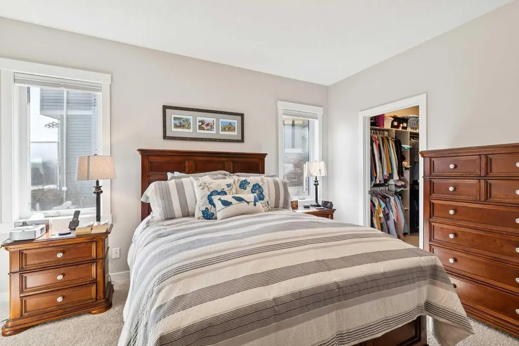 101 Sheep River Crest Okotoks AB T1S 2B6